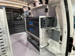 VOLKSWAGEN CADDY MAXI REGALS. TEMP. 4MOTION DACHTRÄ. KLIMA