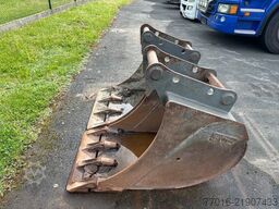 VOLVO EC88D,Verstellausleger,Powertilt,Klima, 3 Löffel