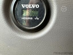VOLVO EC88D,Verstellausleger,Powertilt,Klima, 3 Löffel