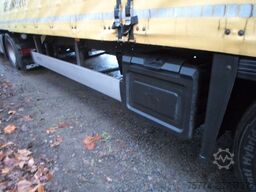 SCHMITZ CARGOBULL Getränke/ Mega/ Speed Curtain / 3000mm Innenhöhe