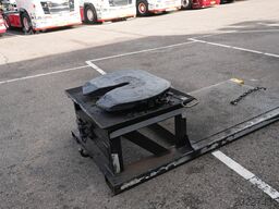 JOST plaform with fifth wheel