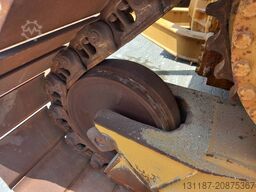 CAT D6R LGP (Abu Dhabi)