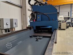 REFORM AR 42 Typ 19 CNC