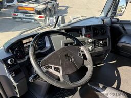 Renault T440 6x2 Carrier/HB / Swiss-Vehicle