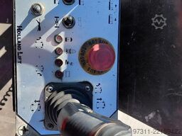 Holland Lift N-195EL12