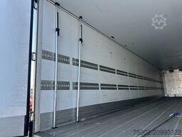 Schmitz Cargobull TOP: Carrier Vector 1550 D/E / liftaxle / alu f...