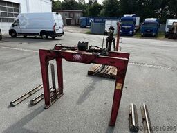 verschiedene Ladekran Anbauteile