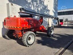 JLG M600JP