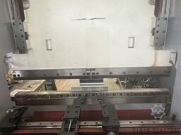 BEYELER PR 6 1000 KN x 2050 MM