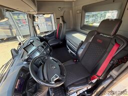 Renault T 440 SLEEPER CAB 13L E6
