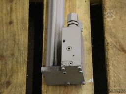 GSL German Standard Lift D040025-Z Hub 1590 mm