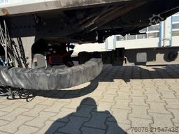 MERCEDES-BENZ 2540 LL 6x2/4 Kühlkoffer 8.2m LBW 2,5t  Carrier