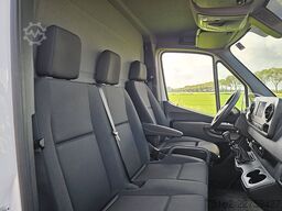 MERCEDES-BENZ SPRINTER 317 Bakwagen Laadklep!
