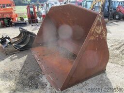 Liebherr TL445-10 - 10m 4,5 Ton. mit hydraulischem Schnellw