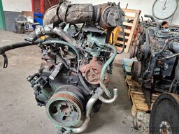 VOLVO D7C275