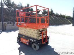 JLG ES3246