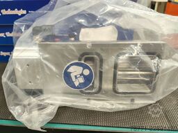 Pfeiffer SplitFlow 80 + TC110 controller