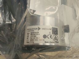 Pfeiffer SplitFlow 80 + TC110 controller