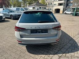 SKODA Superb Combi DSG 4x4 Sport-Line*PANO*LED-Matrix