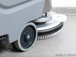 Hako Scrubmaster B30 TB430 - 2021y - 110h