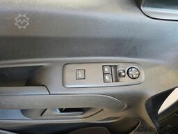 OPEL Combo E Cargo - e Edition 50Kwh 11kW Kamera AHK