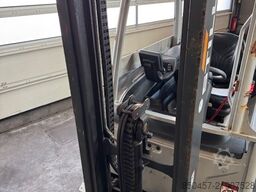 Still RX20-16 drive-in