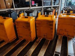 Jungheinrich ERE225 1400mm/ 465ah/ 4pc in stock
