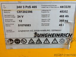 Jungheinrich ERE225 1400mm/ 465ah/ 4pc in stock