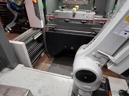 BYSTRONIC + KUKA Xpert 40/1030 + KR10R 1100 sixx