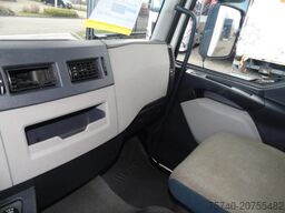 Volvo FL 12.250 + EURO 6 + LIFT