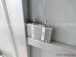 Moetefindt Autotransporter mit Planenaufbau