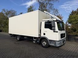 MAN L.2007.46.011  MAN 8.180 Koffer mit Ladebordwand