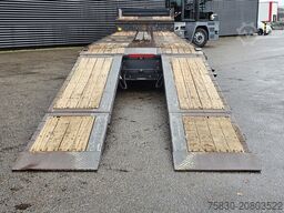 Kassbohrer LB3E / 3 AXLE / HYDRAULIC RAMP / LIFT AXLE