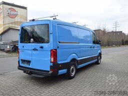 VW Crafter 35 Flach Werkstattwagen Regale AHK Klima