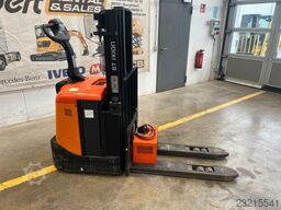 Toyota SPE 125 / nur 378h ! / Batterie 2025 / HH:3.35m