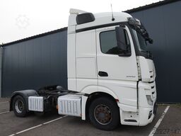 Mercedes-Benz ACTROS 2442 6x2 RHD 481.900km