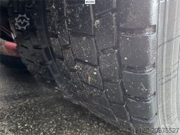 Volvo FH16 8x4 Globetrotter Royal timber truck w/Loglift