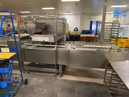 Comas / Baker Perkins MUFFIN LINE / 15m Travelling Oven