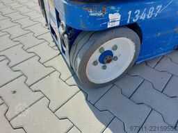 SkyJack SJ12