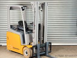 Jungheinrich EFG 220 - Service Neu- Batterie 83% - Garantie