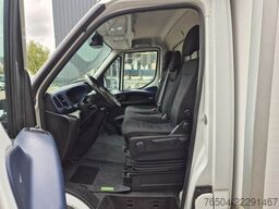 Iveco Daily 35C16 2.3D/ Navi/ Airco/ E6/ 22 KUB
