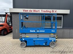 GENIE GS -2032 Schaarhoogwerker / scissors Lift 8M Werkhoogte elektrisch 2014