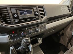VW Crafter 2.0 TDI L3H3 / Euro 6 / Airco / Cruise ...
