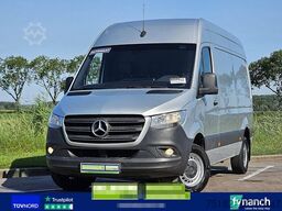 MERCEDES-BENZ SPRINTER 317 L2H2 3.5T-Trekhaak!