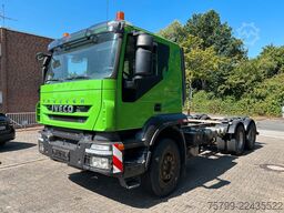 IVECO 410 Chassis 6x4