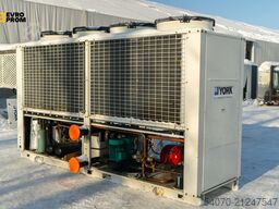 Used Aircooled chiller YORK YLHA 150 TP 380T 145 kW/150kW 2016 yom