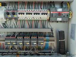 Used Aircooled chiller YORK YLHA 150 TP 380T 145 kW/150kW 2016 yom