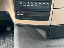 MAN TGS 26.460 6x4 Dreiseitenkipper Schwarzm