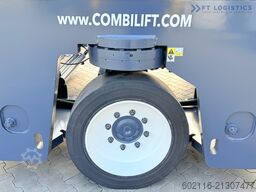 Combilift C8000 GAS TRIPLEX 8300 WIDE POSITIONER