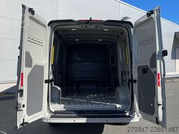 MAN TGE 3.200 L3H2 Kasten 4x4 Individual S ACC STHZ